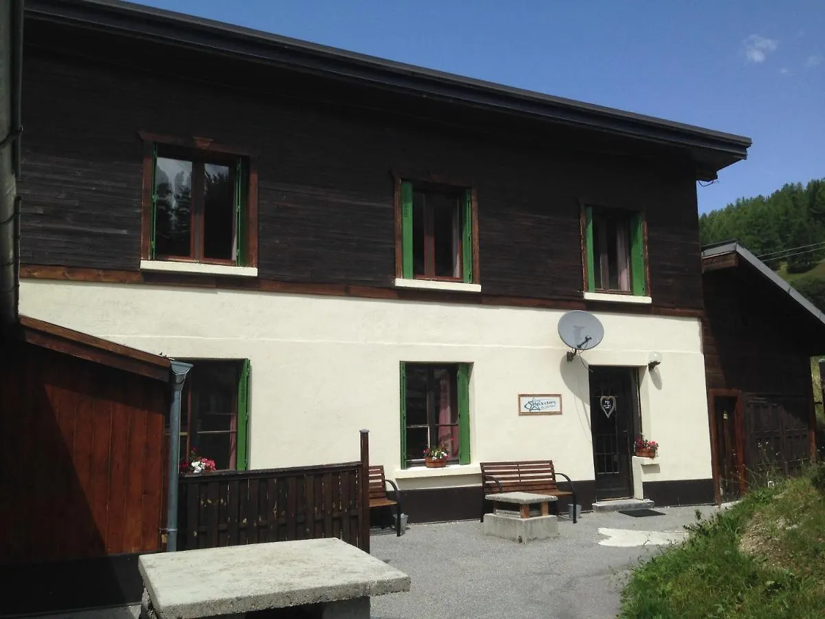 Petit Mont Blanc Guest House Peisey-Nancroix