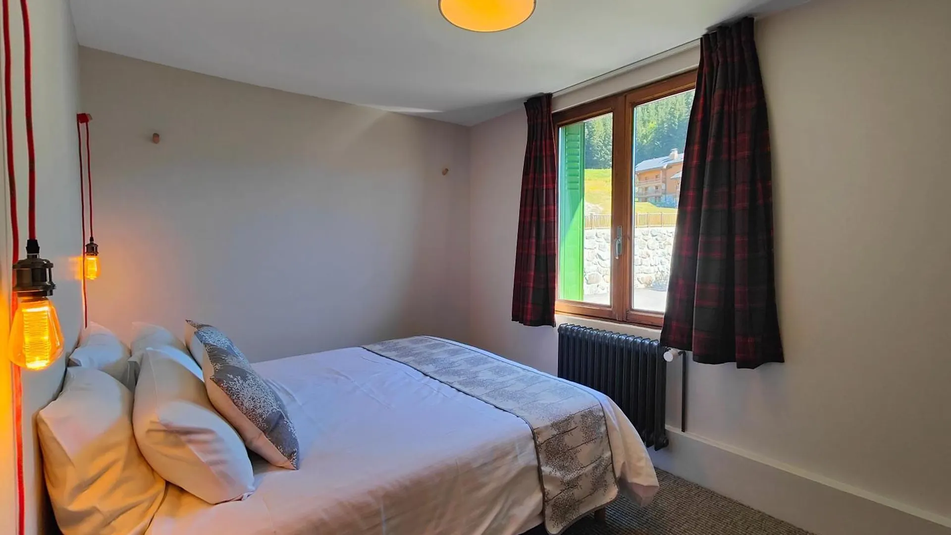 Lodge Petit Mont Blanc Guest House Peisey-Nancroix